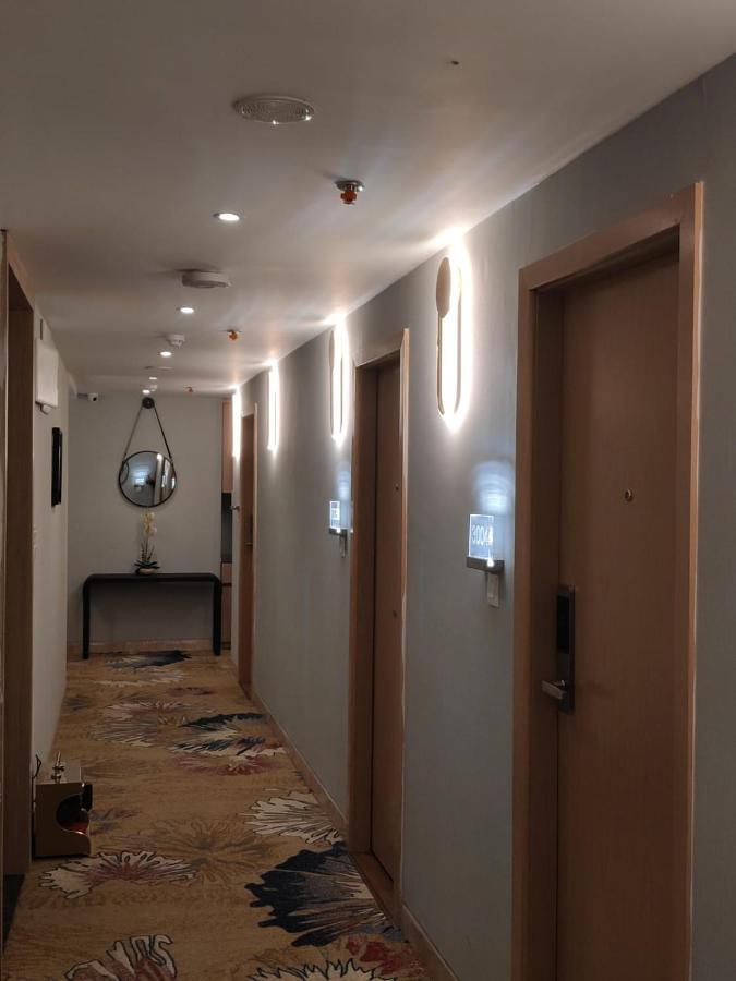 Hotel The Bastion Bhopal Zewnętrze zdjęcie