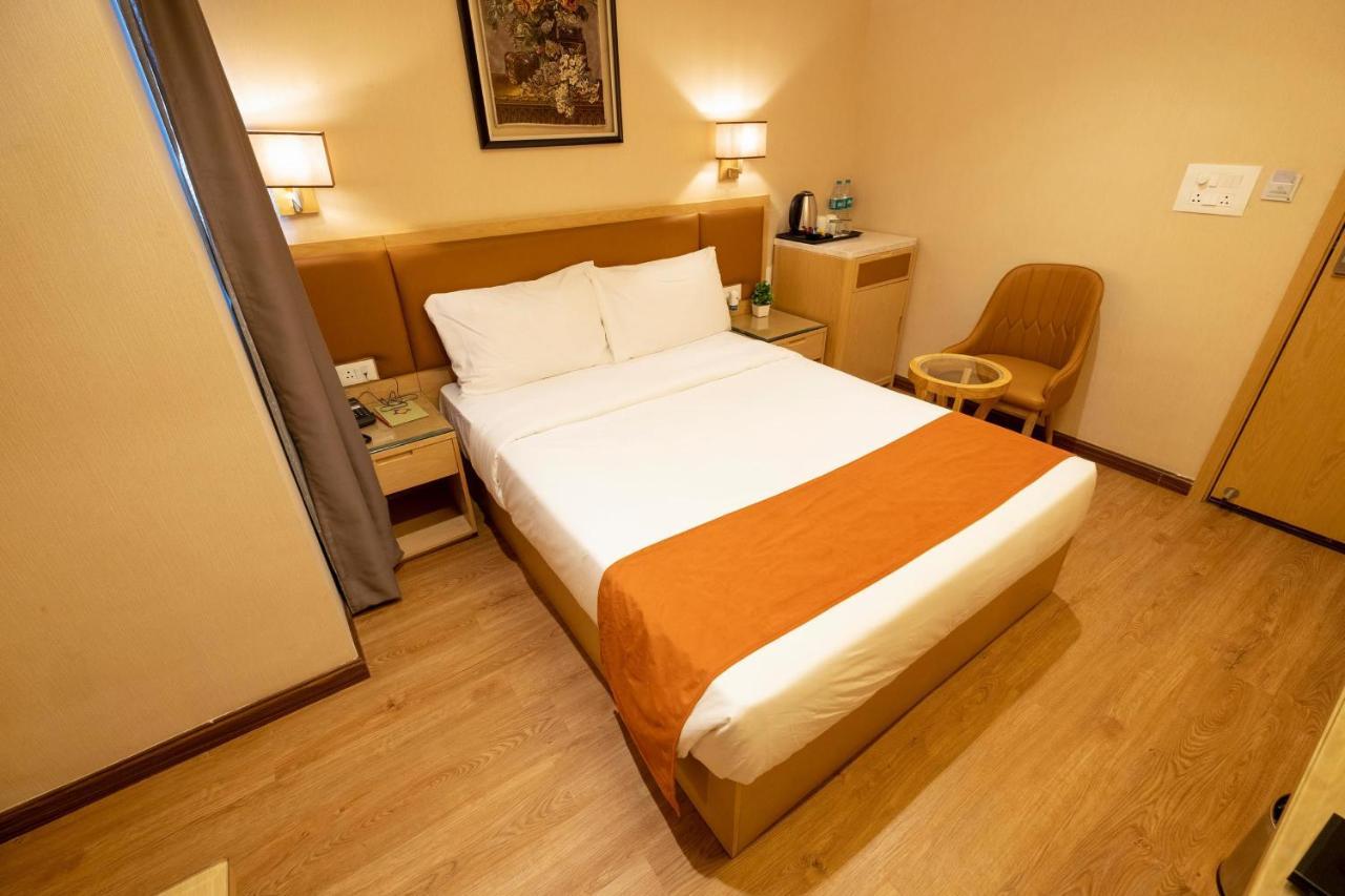 Hotel The Bastion Bhopal Zewnętrze zdjęcie