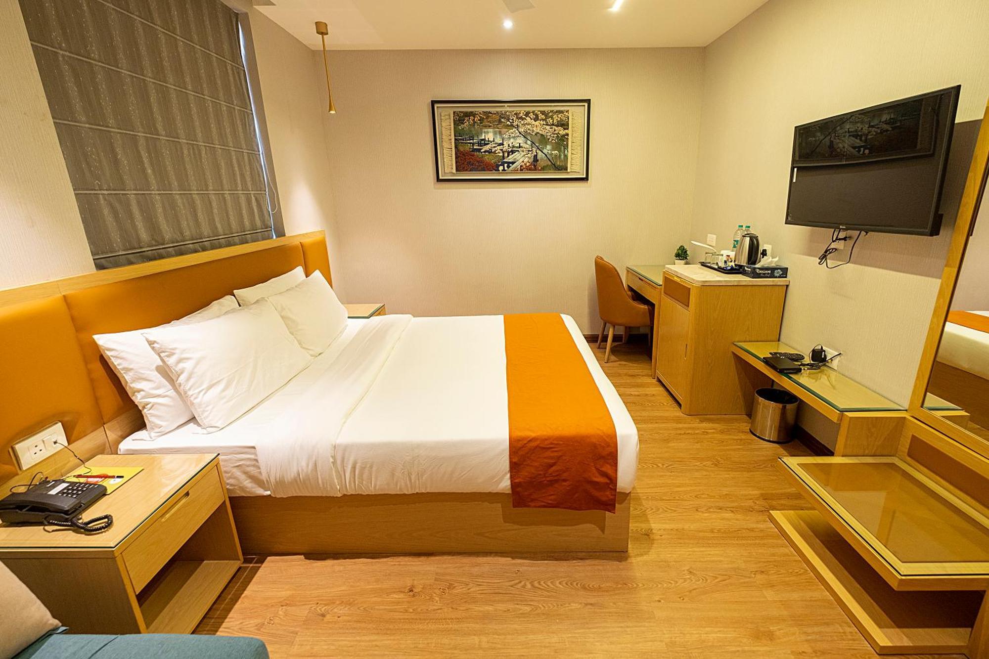 Hotel The Bastion Bhopal Zewnętrze zdjęcie